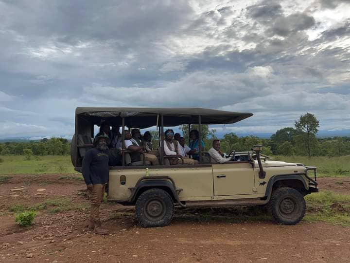 4 DAYS SHARING SAFARI